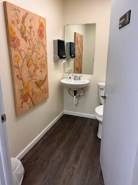 More Photos Of 3110 Davenport Ave, Saginaw Medical For Sale