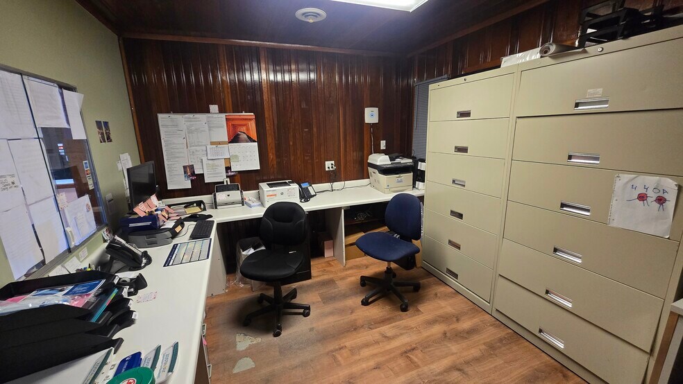 More Photos Of 12655 Seneca Rd, Irving Medical For Sale