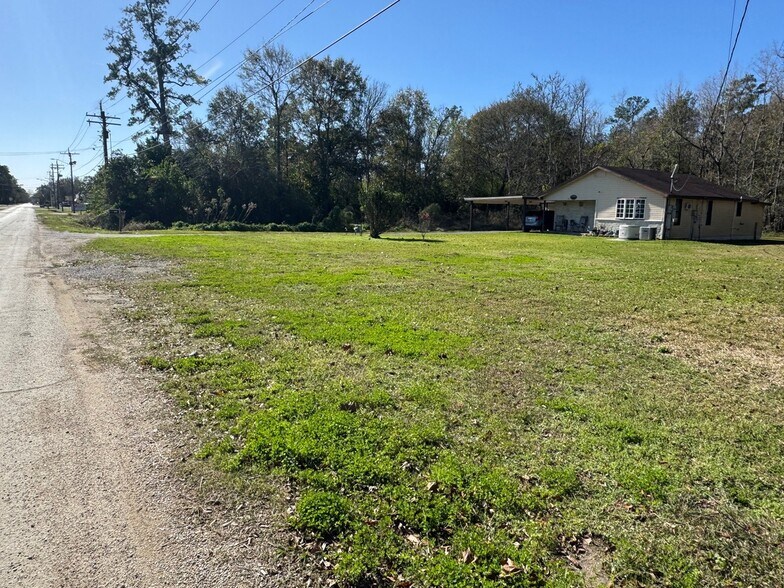 More Photos Of 11125 Old Voth Rd, Beaumont Land For Sale