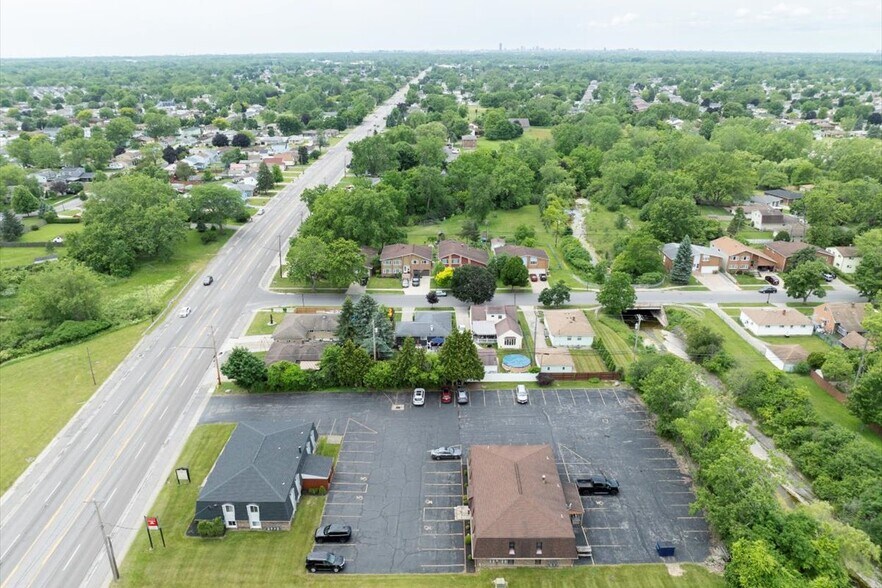 More Photos Of 928 French Rd, Cheektowaga Unknown For Lease
