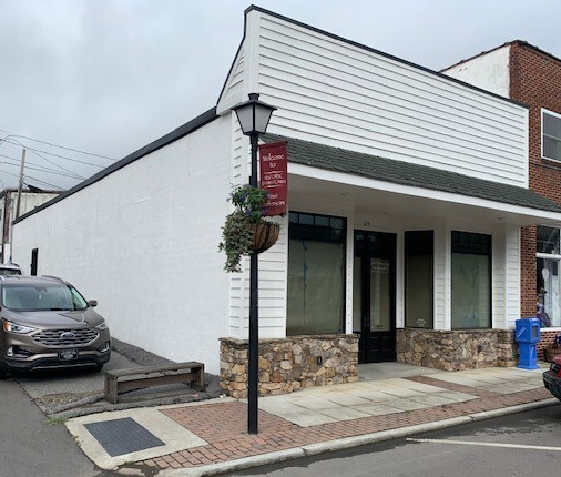 Primary Photo Of 214 S Jefferson Ave, West Jefferson Storefront Retail Office For Lease