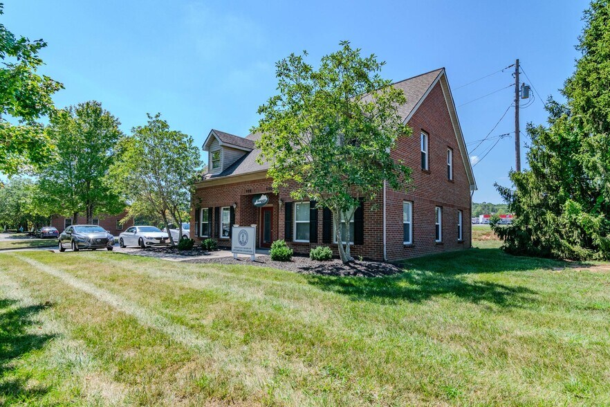 More Photos Of 100-102 Consumer Ln, Frankfort Office For Sale
