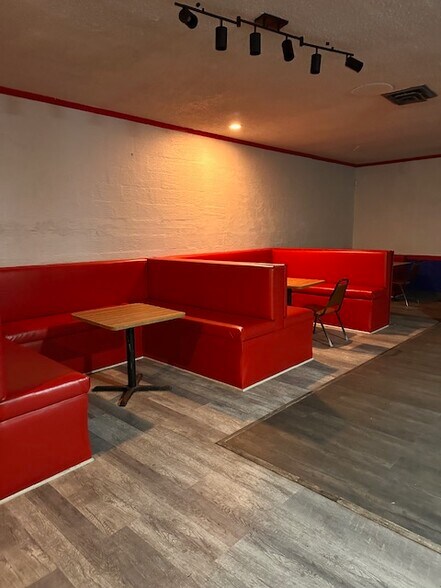 More Photos Of 1182 GA Highway 83 S, Forsyth General Retail For Sale