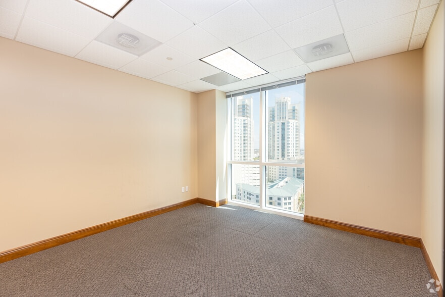 More Photos Of 9155 S Dadeland Blvd, Miami Unknown For Lease