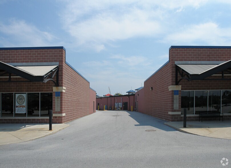 More Photos Of 900-1095 Justison St, Wilmington Storefront Retail Office For Lease