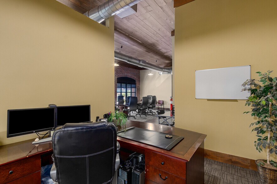 More Photos Of 918 Holcomb Bridge Rd, Roswell Loft Creative Space For Sale