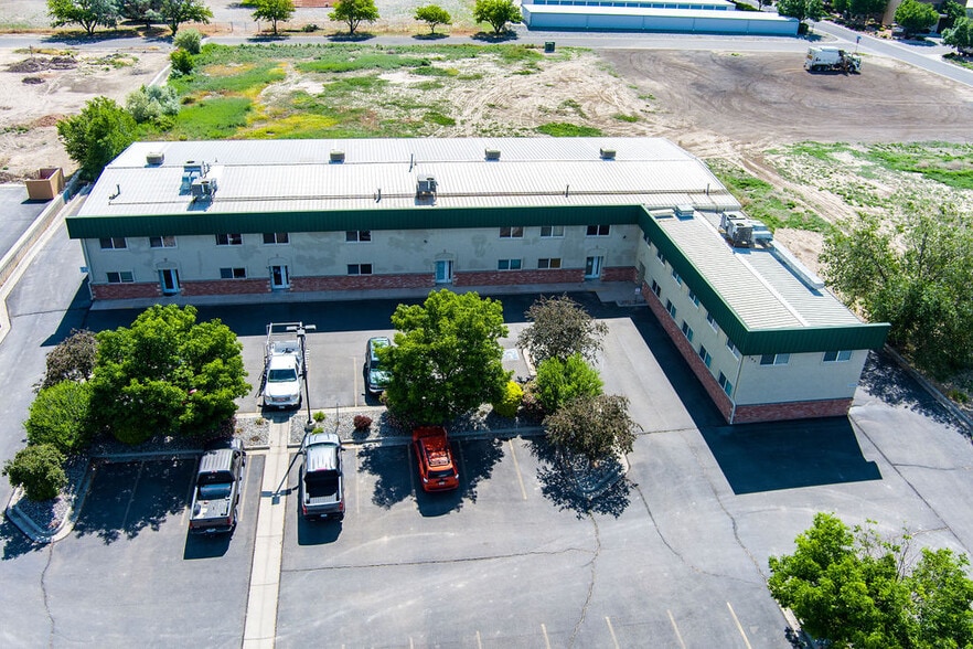 Primary Photo Of 562 W Crete Cir, Grand Junction Warehouse For Lease