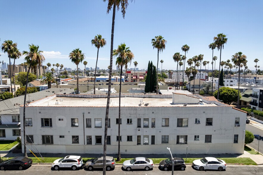 More Photos Of 1534 Winona Blvd, Los Angeles Apartments For Sale