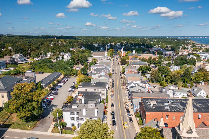 More Photos Of 32-40 Court St, Plymouth Office For Lease