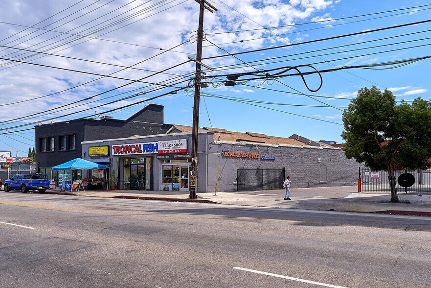 More Photos Of 4158 W Pico Blvd, Los Angeles Storefront For Sale