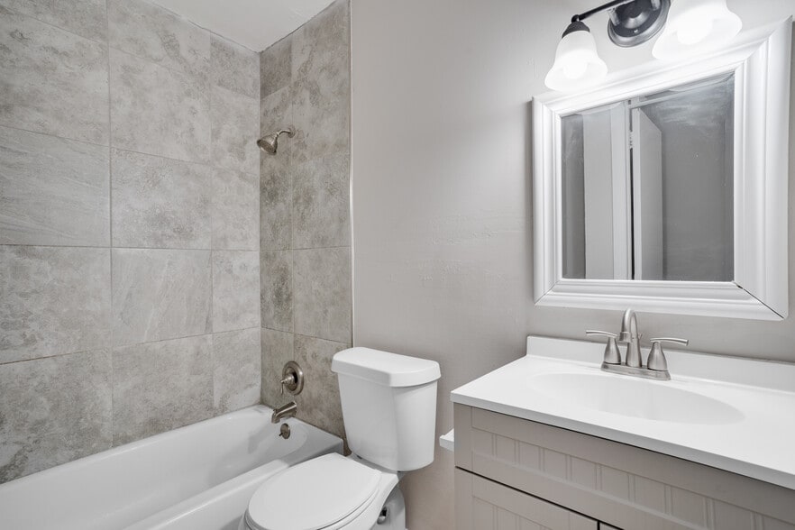 More Photos Of , Fort Myers Multifamily For Sale