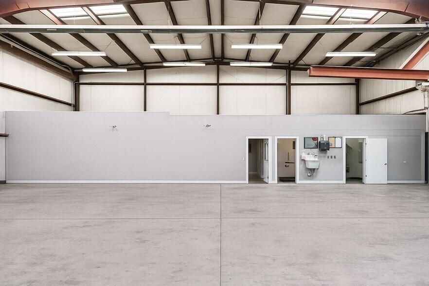 More Photos Of 226 S 1200 W, Tooele Warehouse For Sale