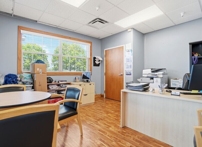 More Photos Of 790 N Main St, Springboro Daycare Center For Sale