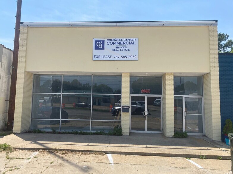 Primary Photo Of 9905 Warwick Blvd, Newport News Freestanding For Lease