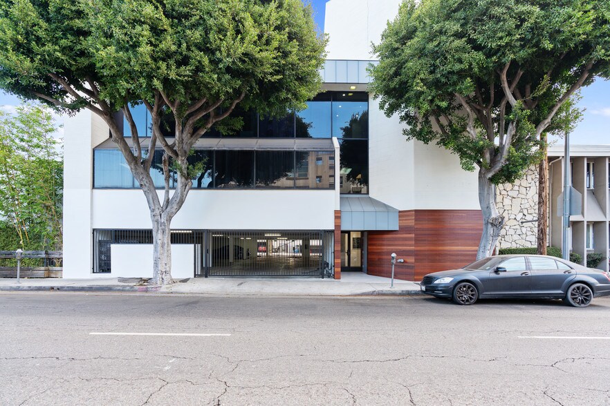More Photos Of 1120 S Robertson Blvd, Los Angeles Medical For Lease
