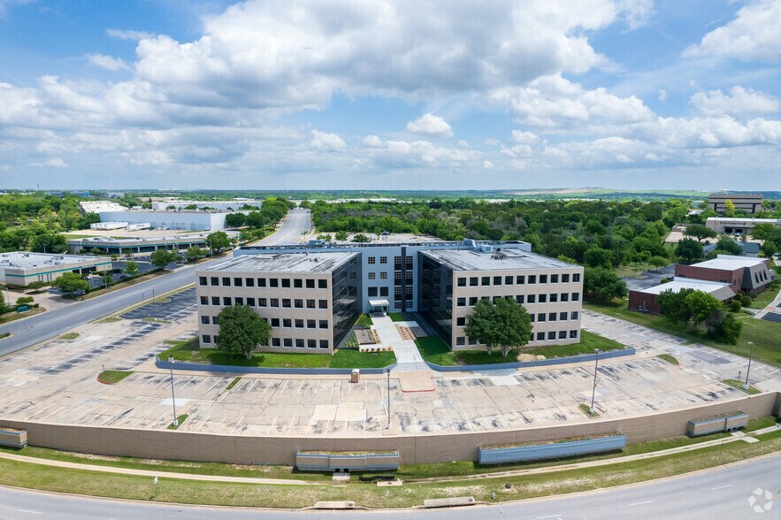 More Photos Of 8407 Wall St, Austin Office For Lease