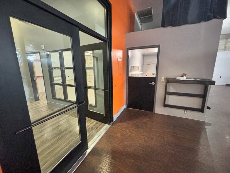 More Photos Of 255 Liberty St NE, Salem Office For Lease