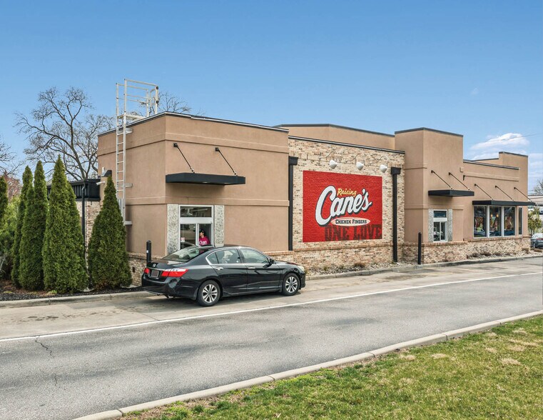 More Photos Of 3820 Race Rd, Cincinnati General Retail For Sale