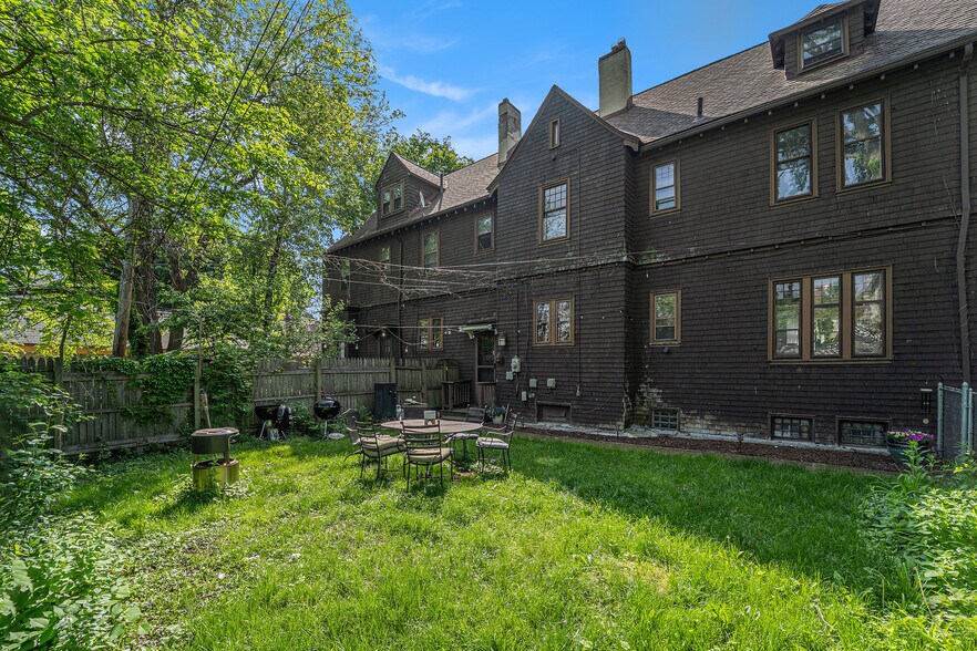 More Photos Of 1006 Parker St, Detroit Apartments For Sale