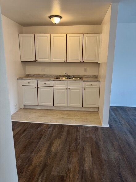 More Photos Of 18250 Weaver St, Detroit Apartments For Sale