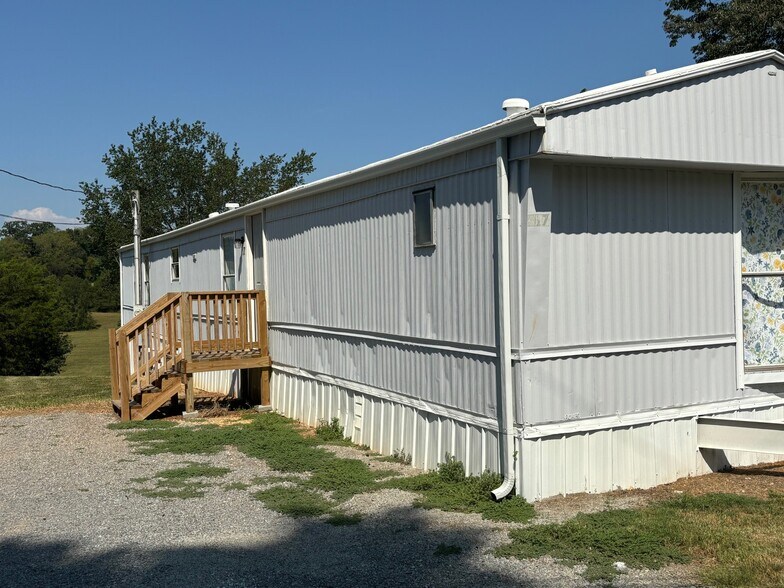 More Photos Of 311 Thompson Rd, Madisonville Manufactured Housing Mobile Home Park For Sale