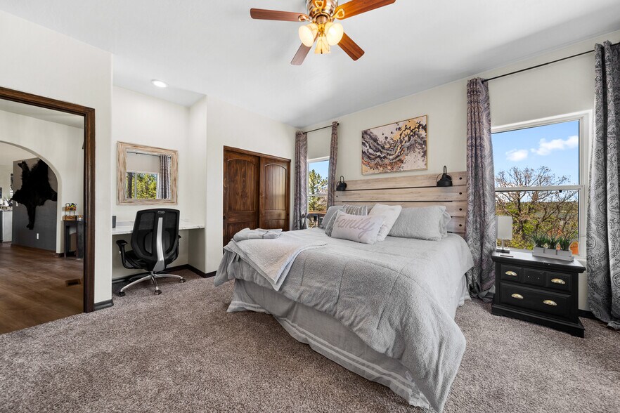 More Photos Of 7056 Bustin Dutch Trl, Show Low Multifamily For Sale