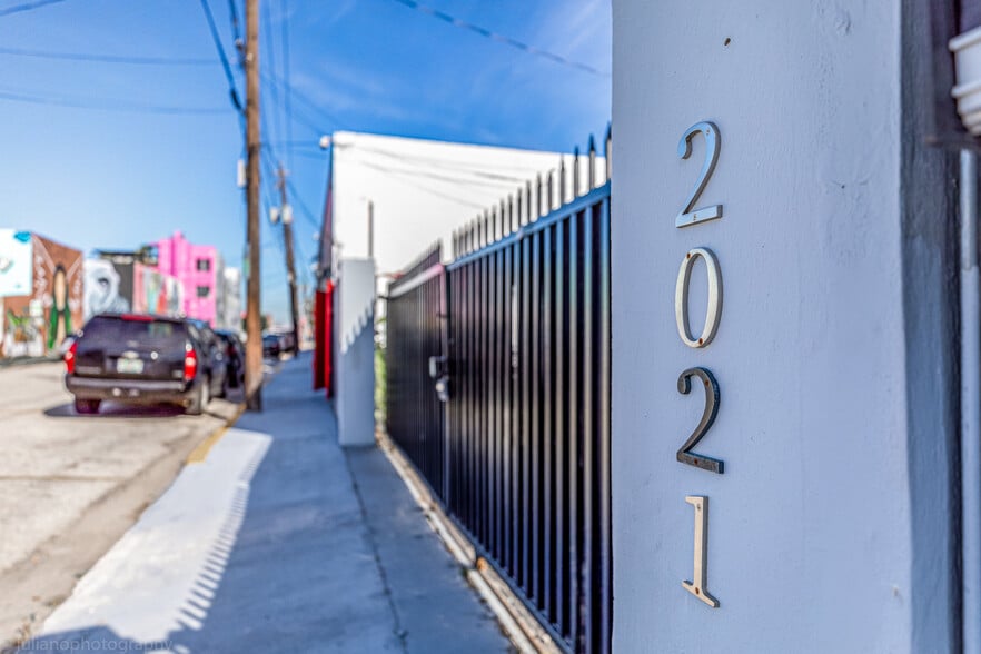 Primary Photo Of 2021 NW 1st Pl, Miami Warehouse For Lease