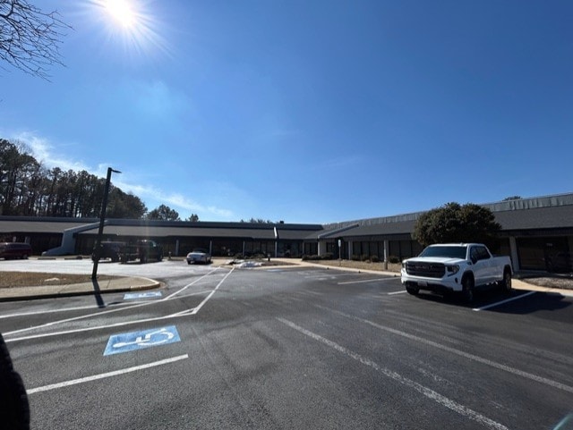More Photos Of 16201 Trade Zone Ave, Upper Marlboro Industrial For Lease
