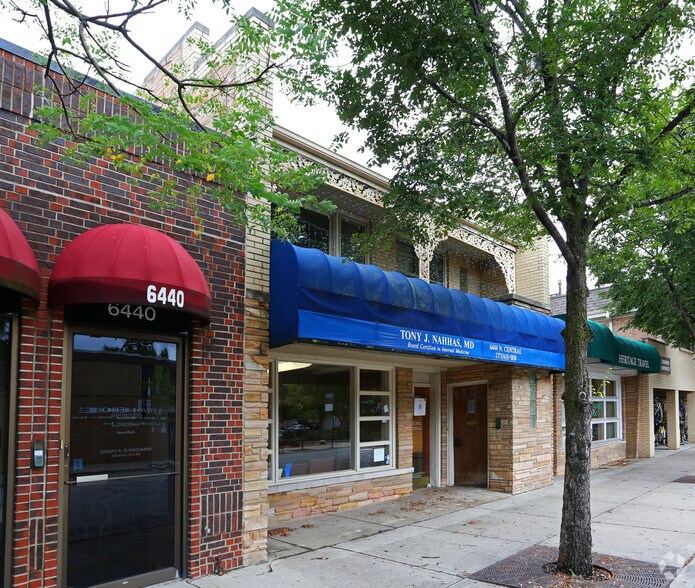 More Photos Of 6444 N Central Ave, Chicago Office For Sale