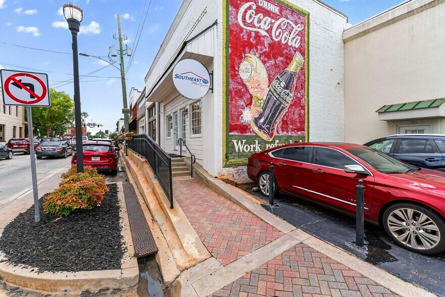 Primary Photo Of 40 Macon St, McDonough Medical For Lease