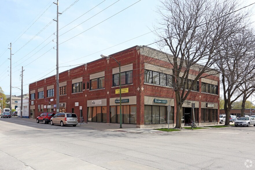 Primary Photo Of 202 1st St SE, Mason City Office For Lease
