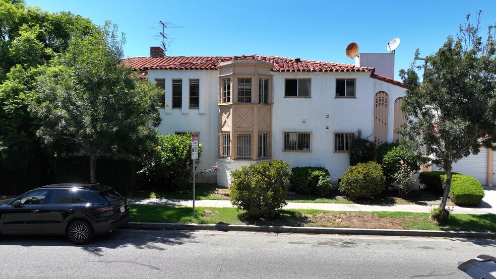 More Photos Of 369 S Elm Dr, Beverly Hills Multifamily For Sale