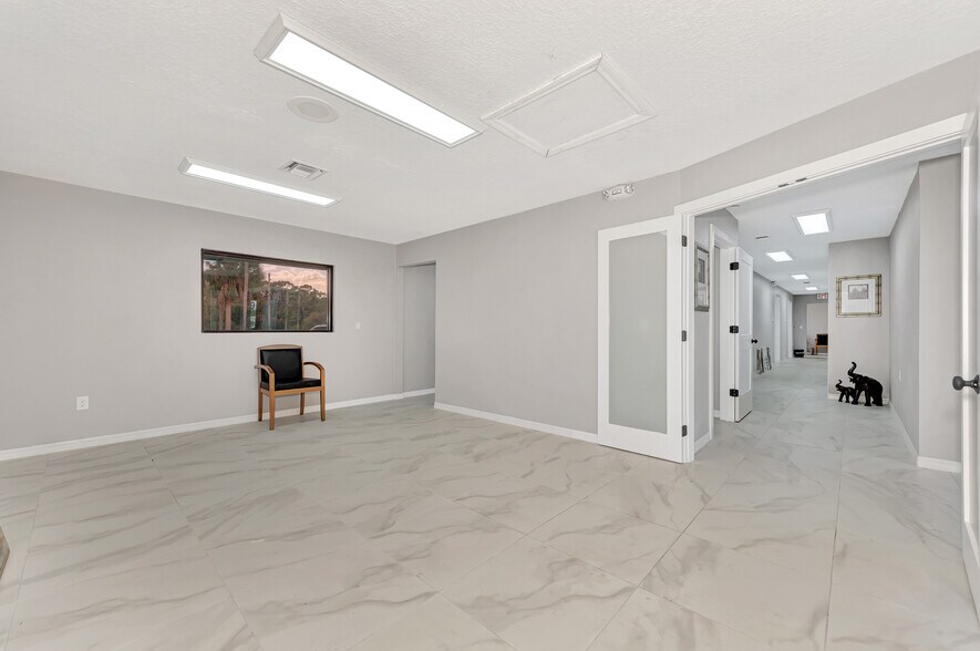 More Photos Of 12749 Tamiami Trl S, North Port Medical For Sale