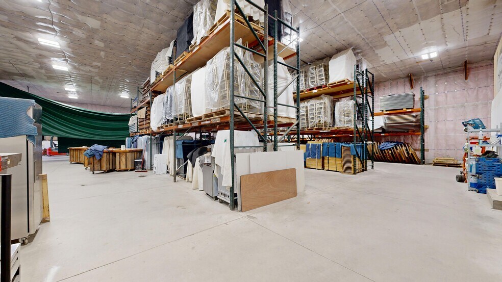 More Photos Of 730 Main St, Oxford Industrial For Lease