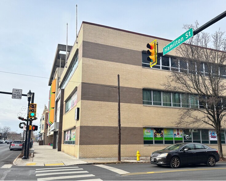 More Photos Of 1101 W Hamilton St, Allentown Office For Sale