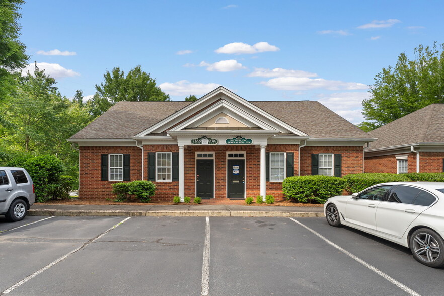 More Photos Of 3535 Roswell Rd, Marietta Medical For Sale