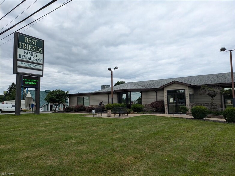 Primary Photo Of 1741 State Route 534 S, Geneva Restaurant For Lease