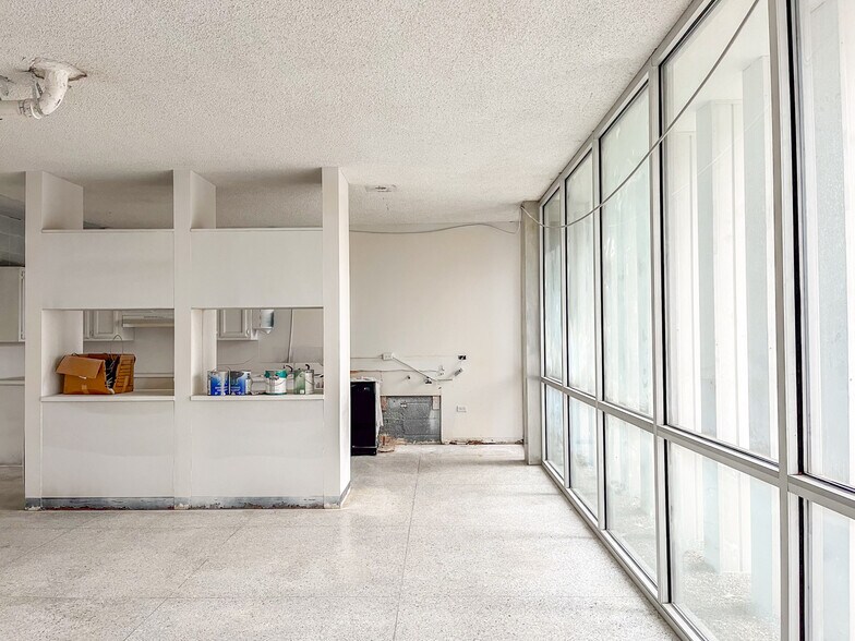 More Photos Of 5353 Florida Blvd, Baton Rouge Medical For Sale