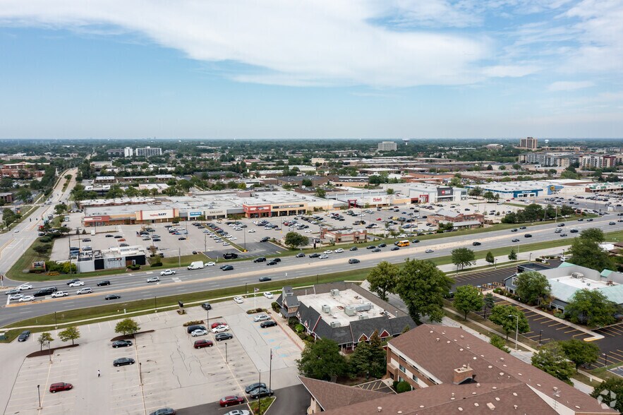 More Photos Of 1508-1556 Butterfield Rd, Downers Grove Unknown For Sale