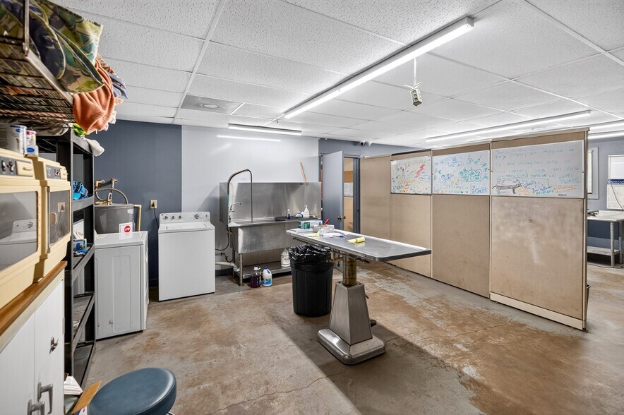 More Photos Of 1412 US-19 Hwy, Thomaston Healthcare For Sale