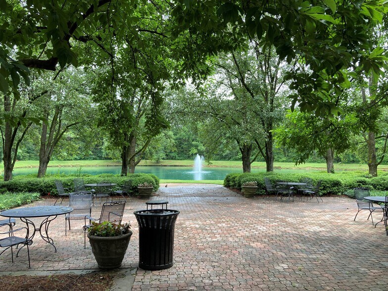 More Photos Of 1500 Perimeter Pky, Huntsville Office For Lease