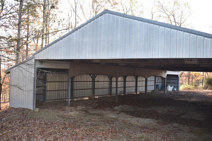 More Photos Of 158 Ragon Road, Tilly Office For Sale