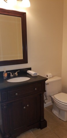 More Photos Of 1030 Cambridge Sq, Alpharetta Office For Lease