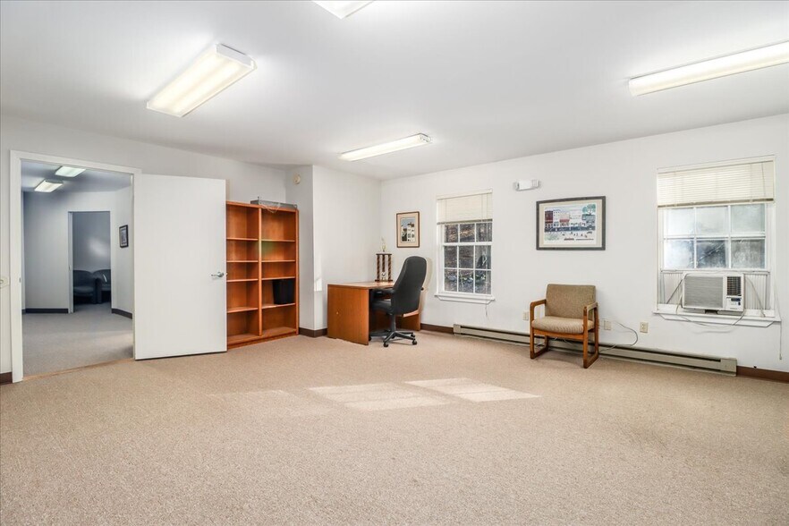 More Photos Of 219 Kent Rd, New Milford Office For Lease