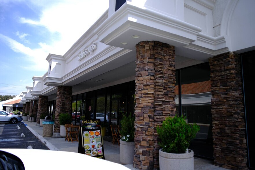 More Photos Of 28700-28716 Roadside Dr, Agoura Hills Unknown For Lease