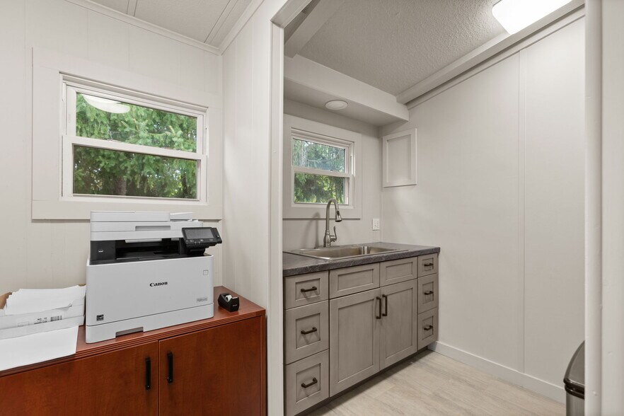 More Photos Of 880 Us-522 Hwy, Selinsgrove Medical For Sale