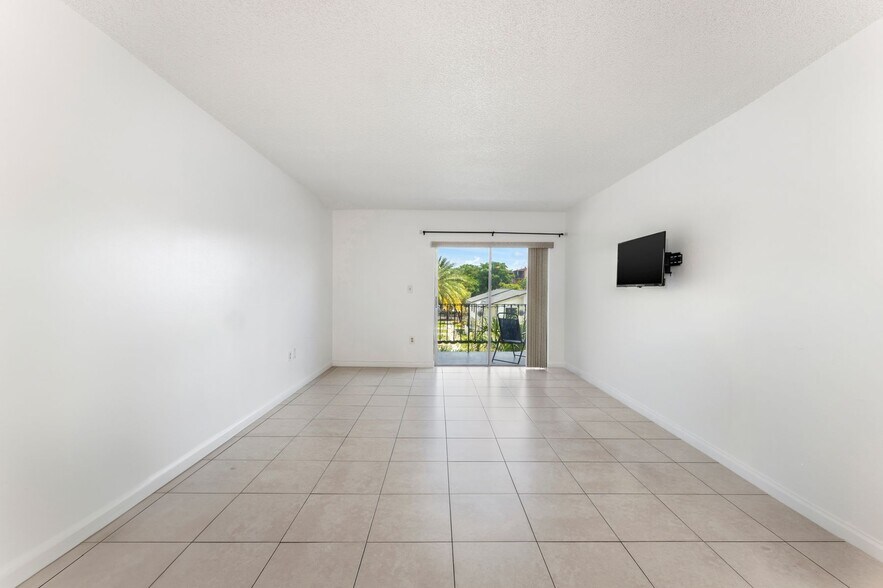 More Photos Of , Hialeah Multifamily For Sale