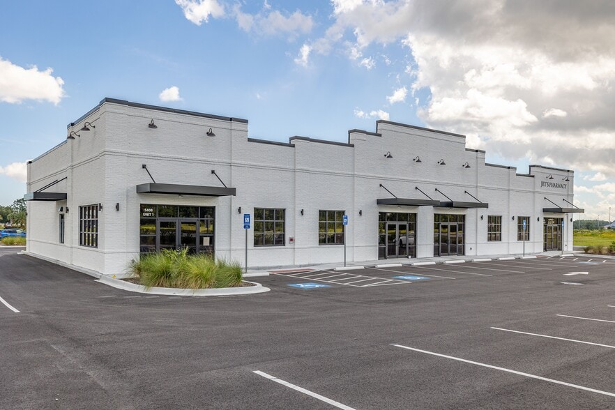 Primary Photo Of 5408 Golden Isles Pky, Brunswick Freestanding For Lease