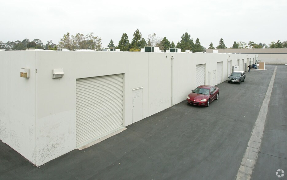 More Photos Of 8811-8843 Production Ave, San Diego Warehouse For Lease