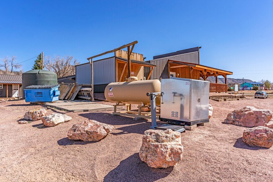 More Photos Of 39 County Road 3A, Canon City Storefront For Sale